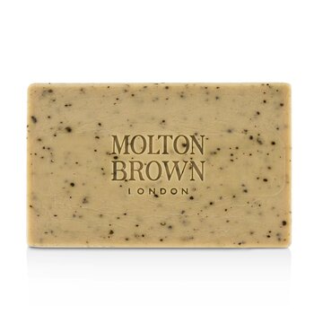 Molton Brown Re-charge Black Pepper Pastilla Jabón Exfoliante