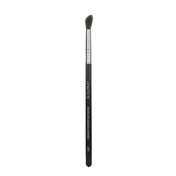 E49 Medium Tapered Blending Brush